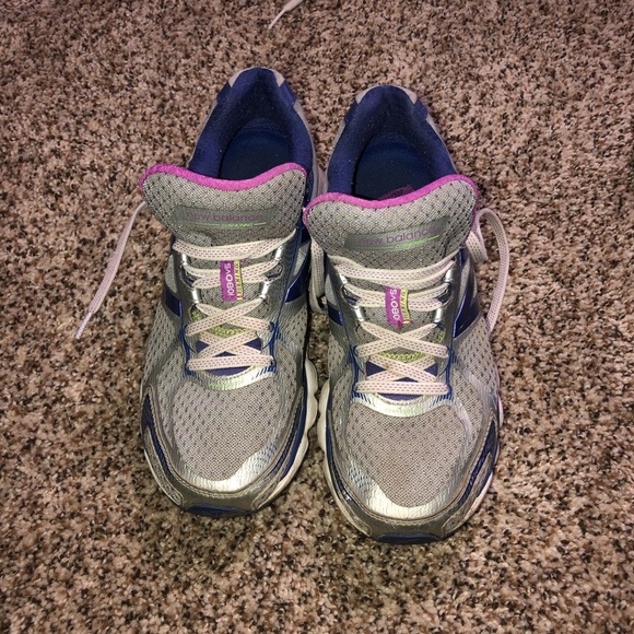 New balance running shoes - Picture 6 of 12